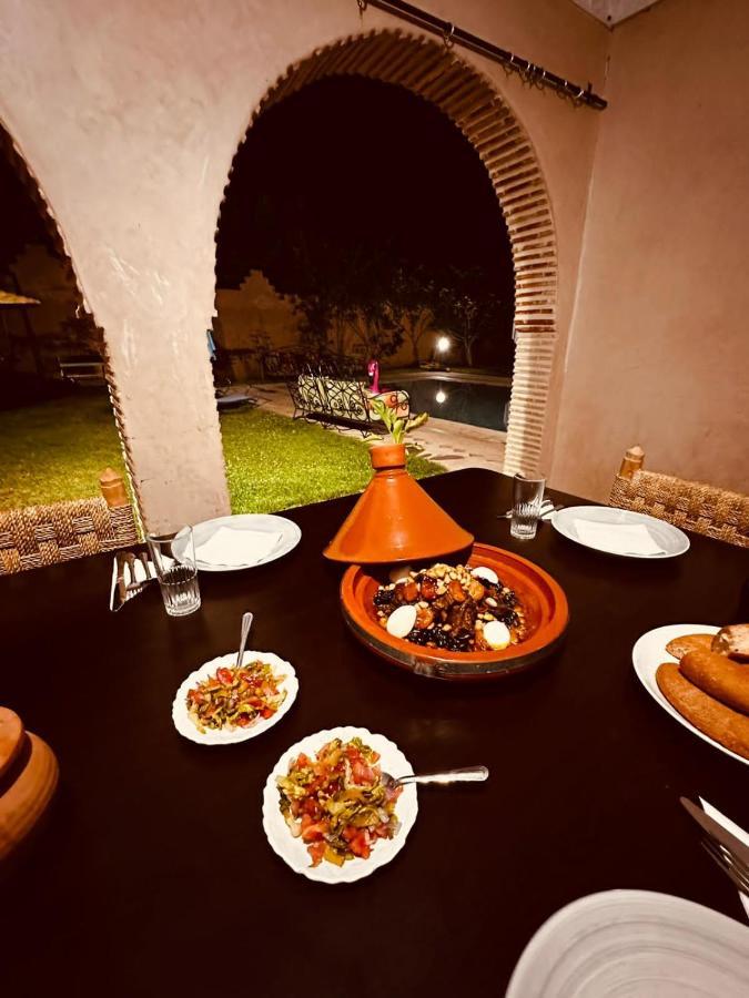 Villa Ms Holidays Mika Privatisee Marrakech Marrakesch Exterior foto